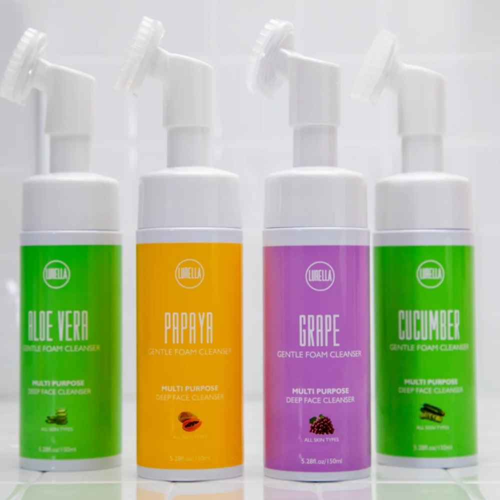 Aloe Vera Gentle Foam Cleanser - Green